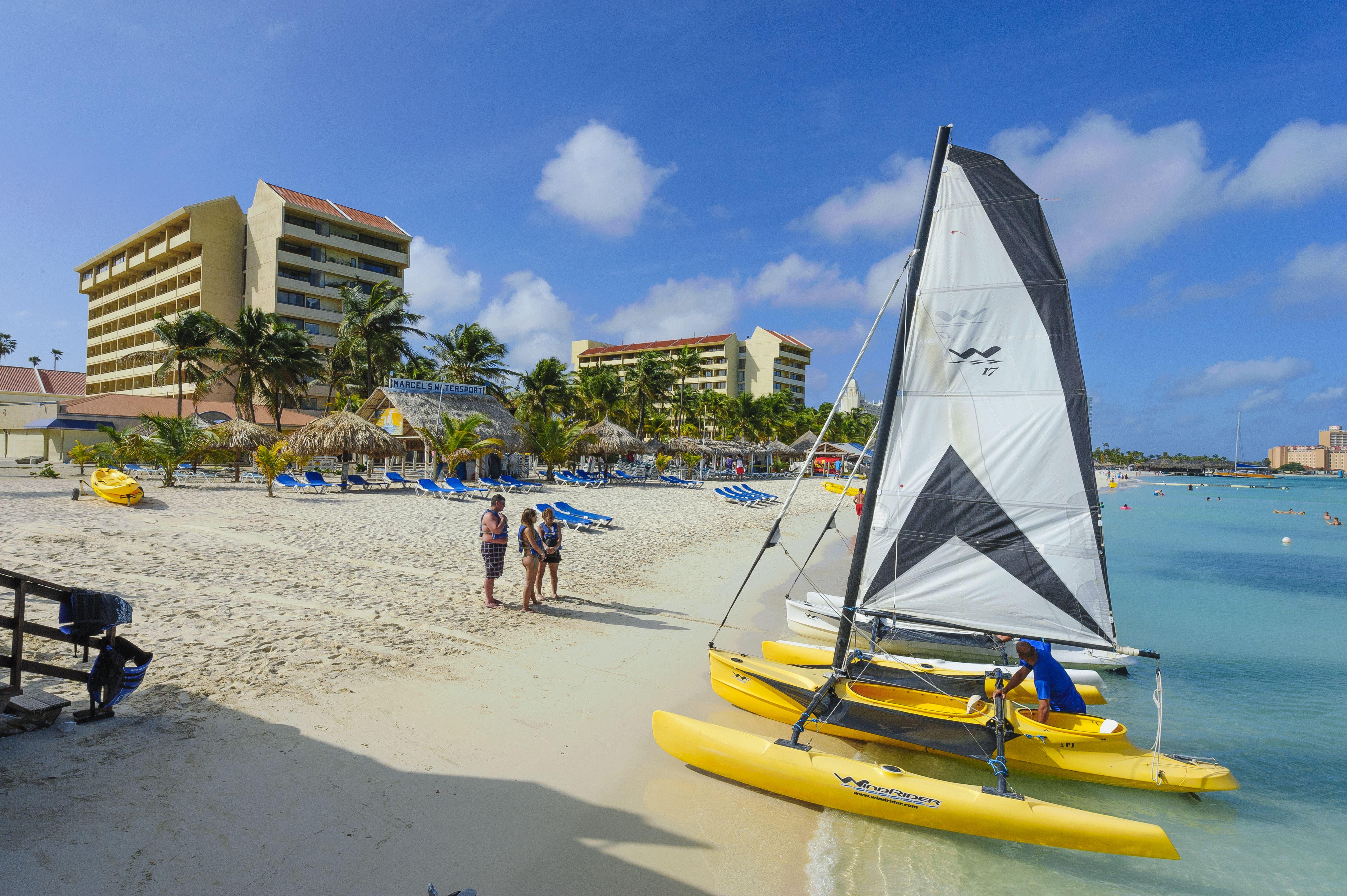 Barcelo Aruba Hotel Palm Beach Bagian luar foto